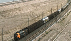 ScandFibre Logistics’ continental train was the first freight rain to cross the Öresund Bridge.