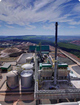The white liquor plant delivered by ANDRITZ in 2016 for Klabin’s pulp mill in Ortigueira, Paraná, Brazil, has one of the world’s largest recausticizing plants, with 16,000 m3 white liquor production daily. Photo: ANDRITZ