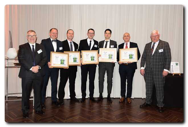From left to right: Steve Binnie (Sappi Group CEO), Rainer Lex, Daniel Müller, Paul Post, Lukas Rebernig, Jürgen Lind and Berry Wiersum (Sappi Europe CEO)
