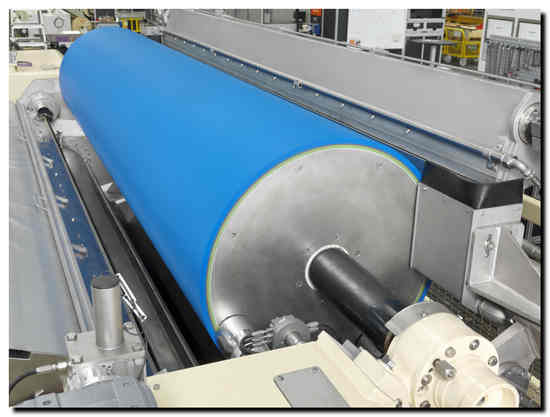 With OceanCoat, Voith is adding a highly durable option to its portfolio of coater roll covers that needs less regrinding and therefor reduces shutdown and maintenance costs.
